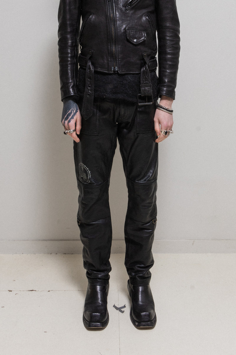 y*7様 Blackmeans leather pants cowskin BLACKMEANS - Leather pants with knee logo – L'OBSCUR