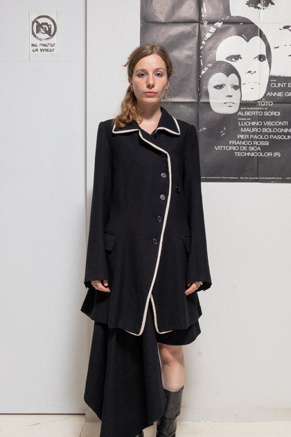 ANN DEMEULEMEESTER – L'OBSCUR