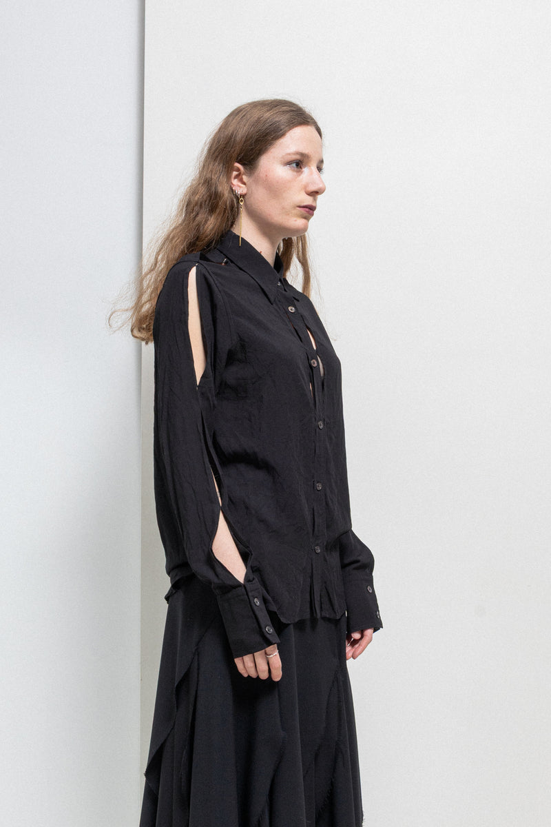 ANN DEMEULEMEESTER - SS20 Button up shirt with cutout details