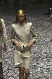 ALEXANDER MCQUEEN - FW00 "Eshu" Virgin wool tailored jacket with padded shoulders and signature lining (runway)