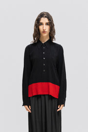 ANN DEMEULEMEESTER - Button up shirt with a red detail (90's)
