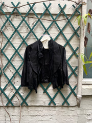 (New Arrival) COMME DES GARÇONS - FW05 « Broken Bride » Cropped jacket with embroidered silk details
