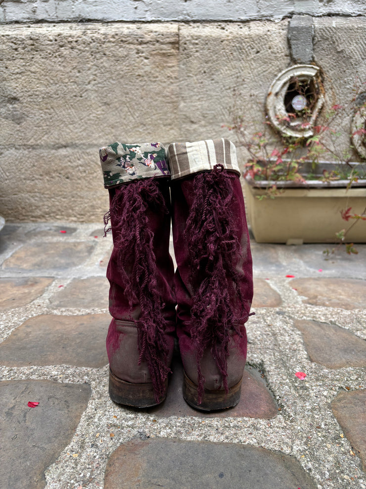 (New Arrival) UNDERCOVER - FW04 « But Beautiful » High aged velvet boots with fringes and unmatching lining (runway)