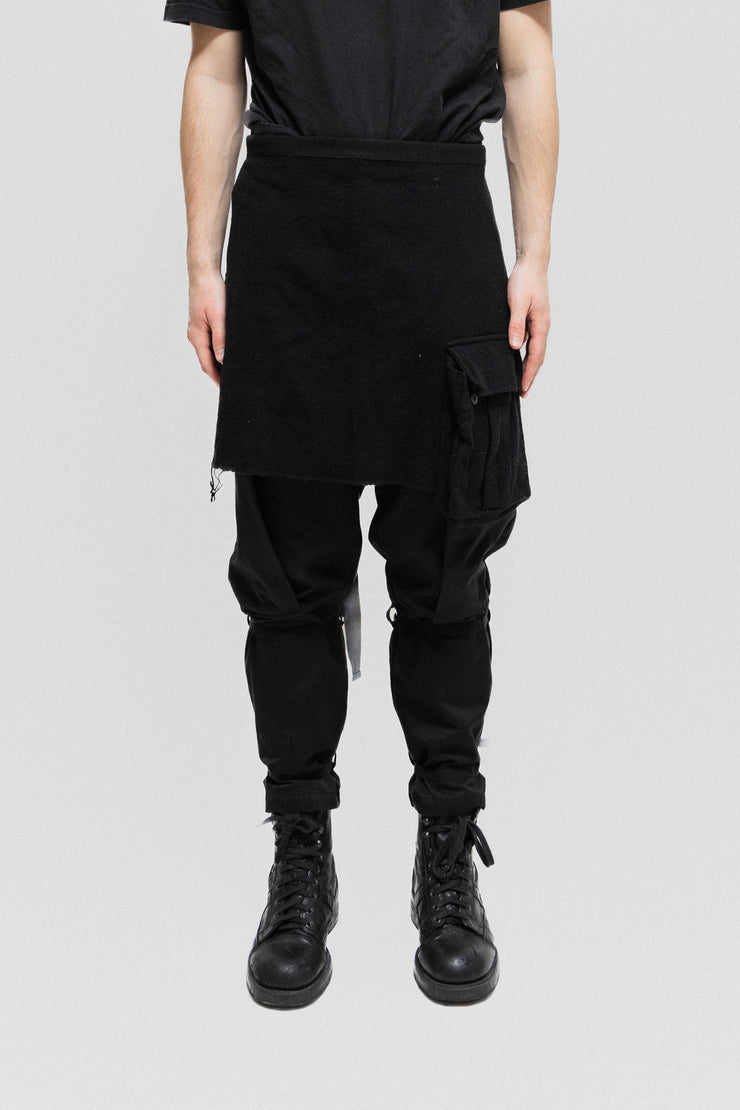 UNDERCOVER - FW20 "Throne of blood" Wool apron with cargo pocket detail (runway)