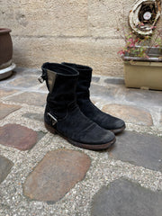 (New Arrival) UNDERCOVER - FW04 « But Beautiful »  Suede engineer boots with monster teeth plate and deformed buckles (black)