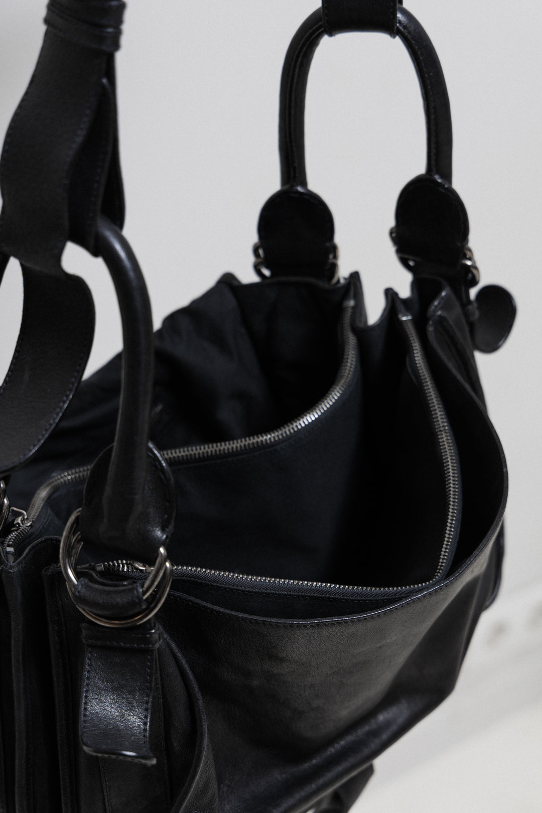 A.F VANDEVORST - Horse bit leather bag – L'OBSCUR A.F VANDEVORST - Horse bit leather bag – L'OBSCUR