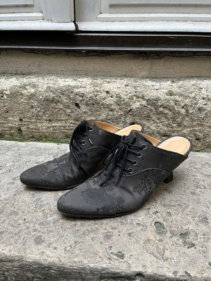 (New Arrival) ANN DEMEULEMEESTER - 1994 Pointy mules with satin floral pattern