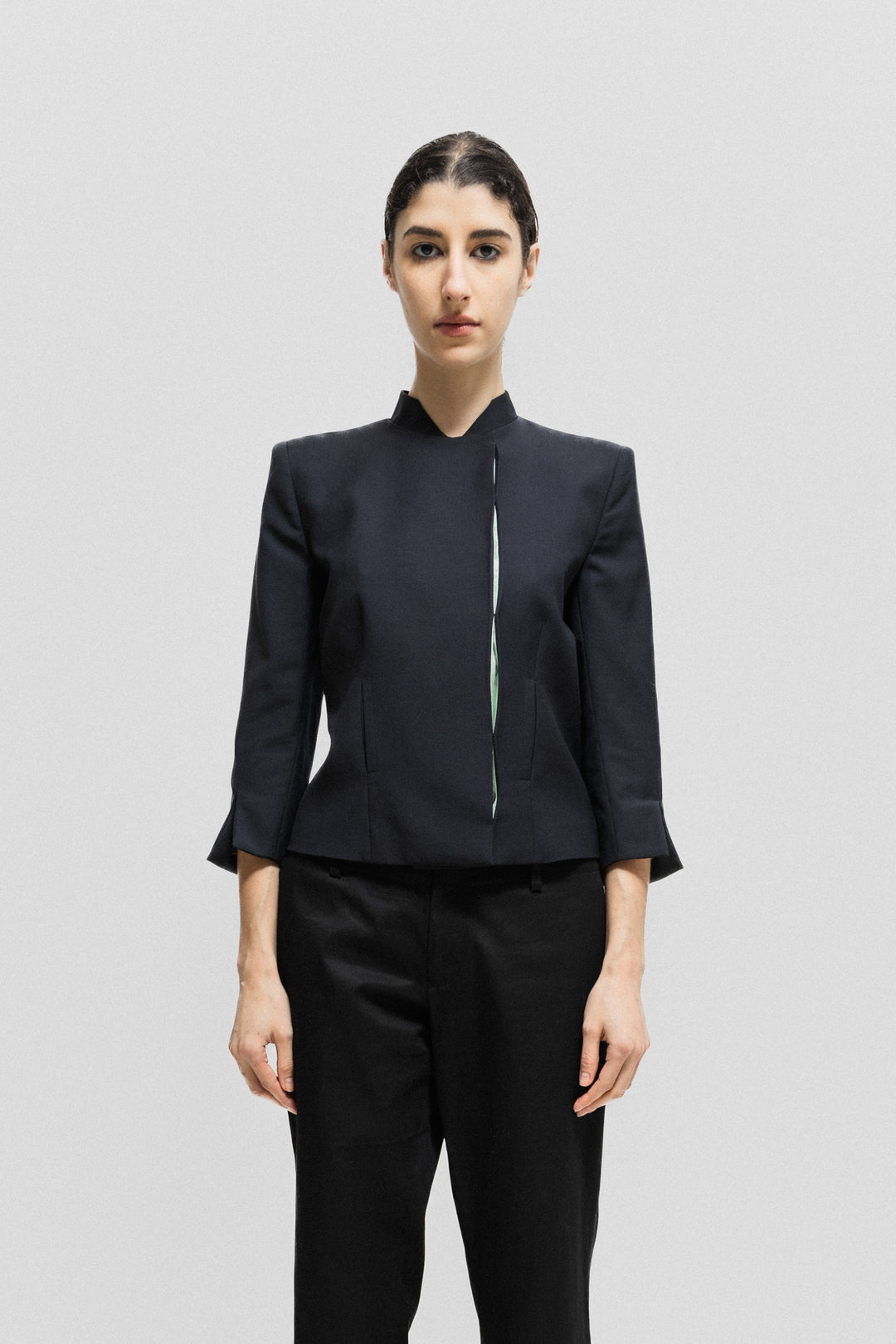 パンツ ALEXANDER MCQUEEN Women Shorts Burmudas 798018QJAEI1124 GR ALEXANDER MCQUEEN – L'OBSCUR