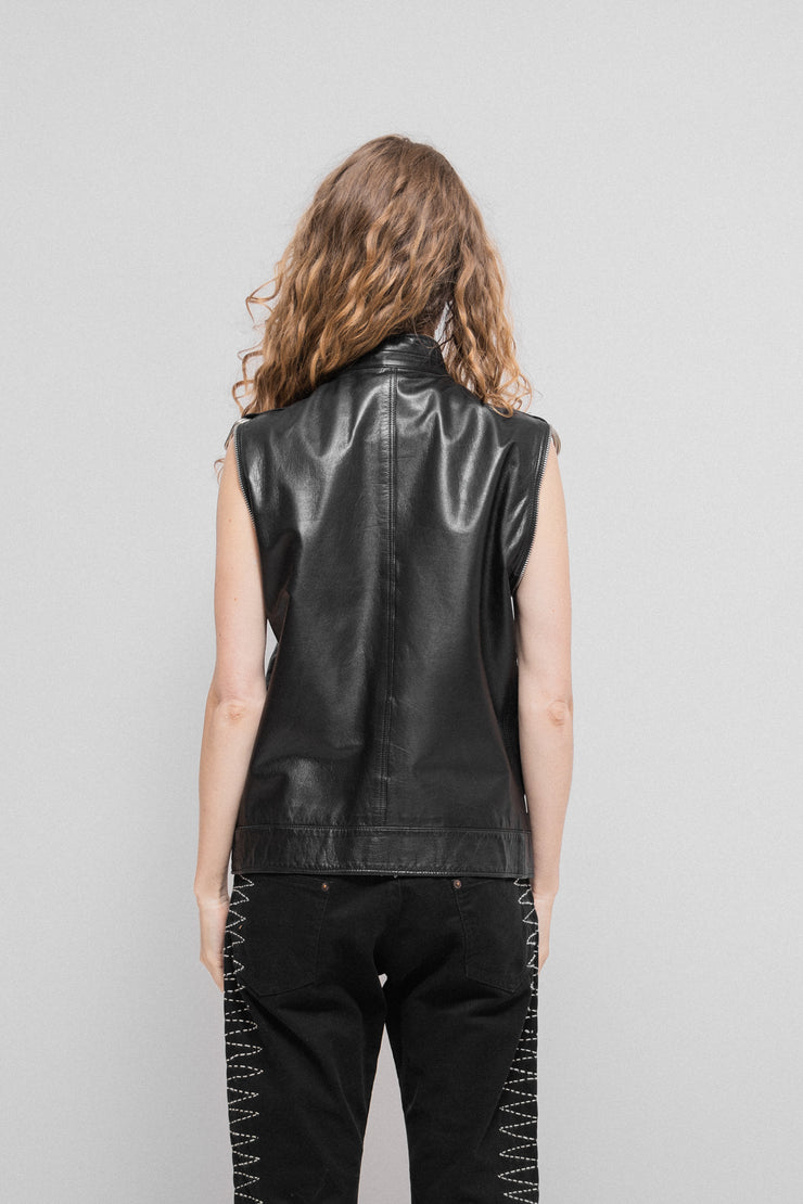UNDERCOVER - FW07 Leather jacket with front zippers and removable sleeves
