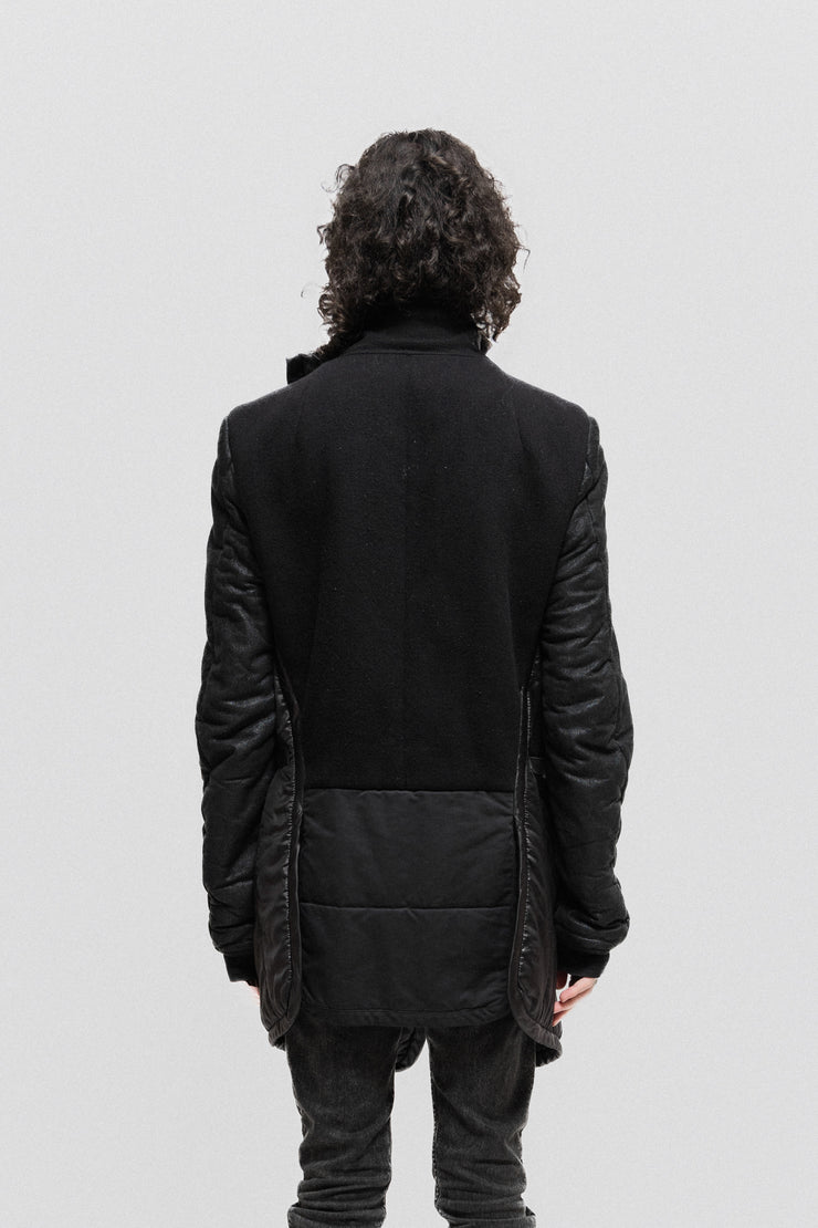 RICK OWENS - FW06 "DUSTULATOR" Hybrid parka with giant lapels and buckled straps (runway)