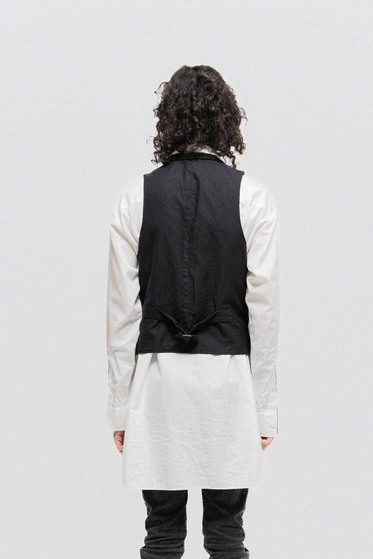 YOHJI YAMAMOTO POUR HOMME - FW11 Button up cotton vest with pocket details and collar slit (runway)