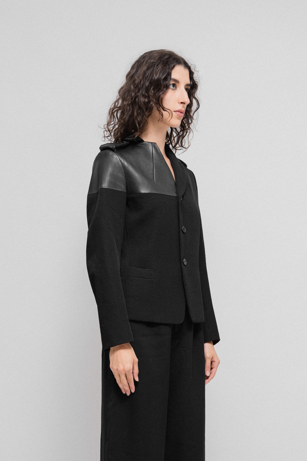 YOHJI YAMAMOTO - FW02 Wool jacket with deer leather details