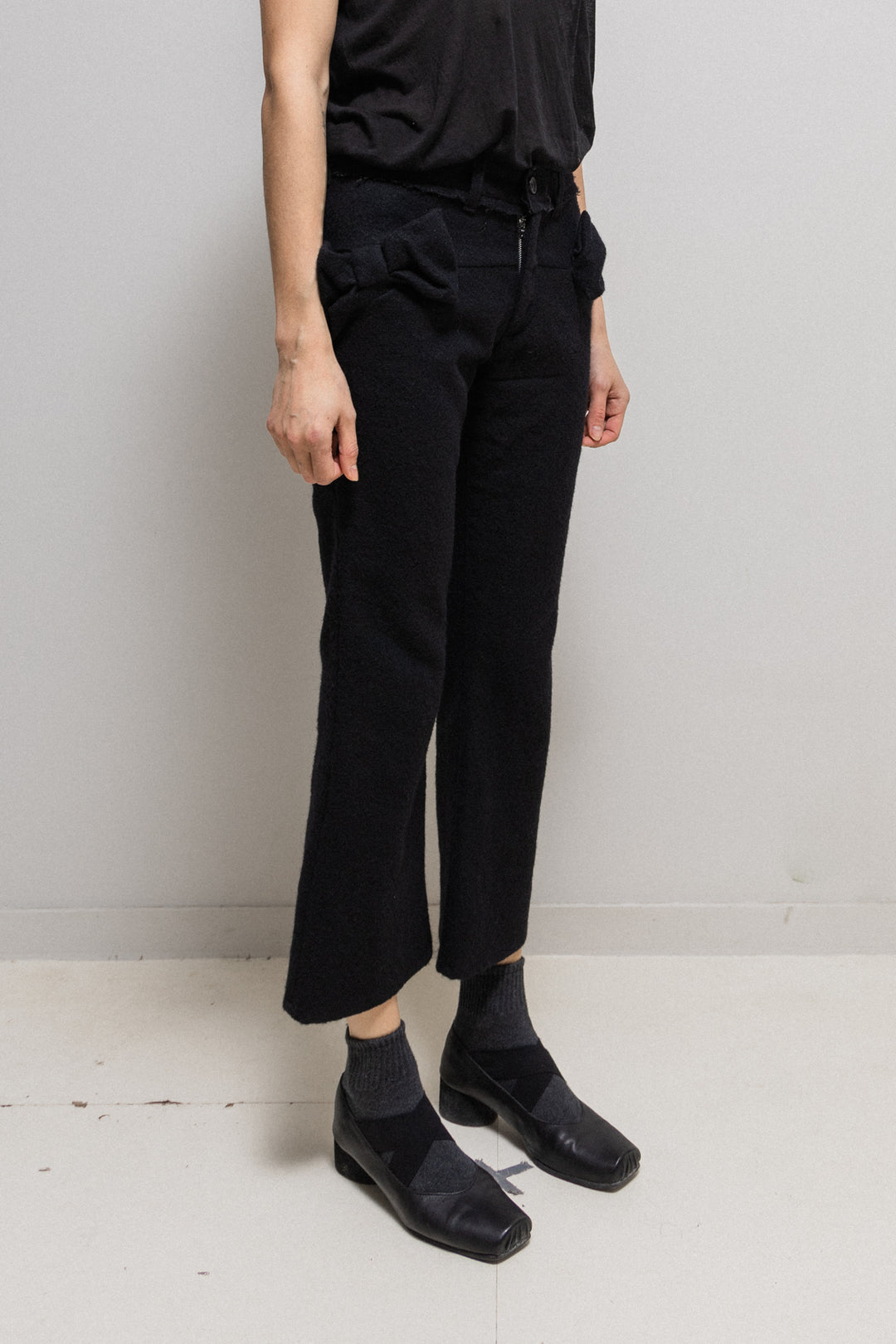 JUNYA WATANABE - FW03 Wide wool pants with bows – L'OBSCUR