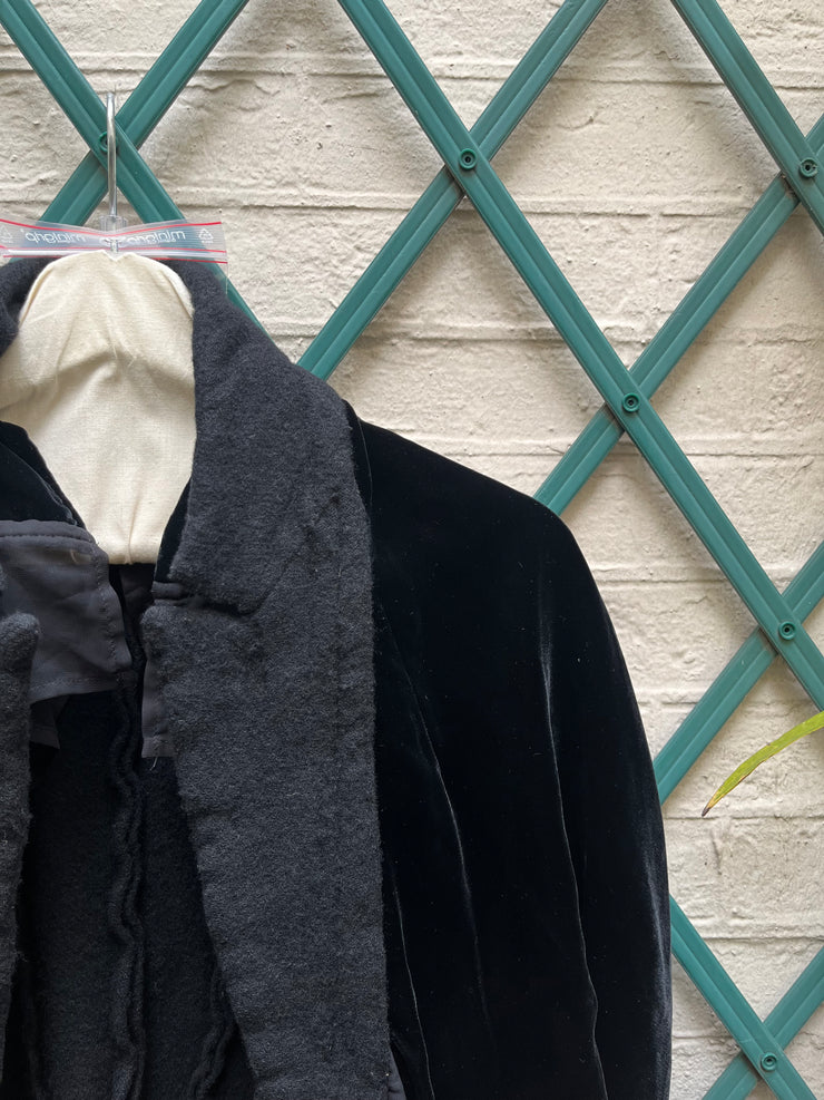 (New Arrival) COMME DES GARÇONS - FW05 « Broken Bride » Wool velvet cropped jacket with sheer panels