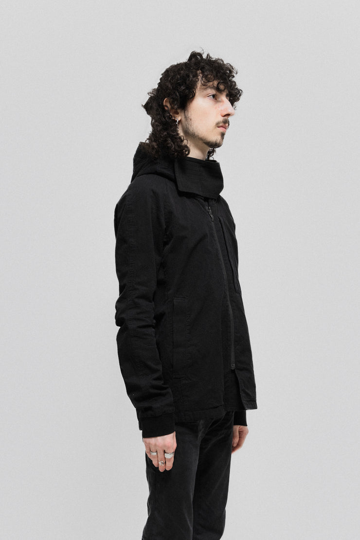 DEVOA - Hooded ripstop jacket with elbow details and sleeve pockets