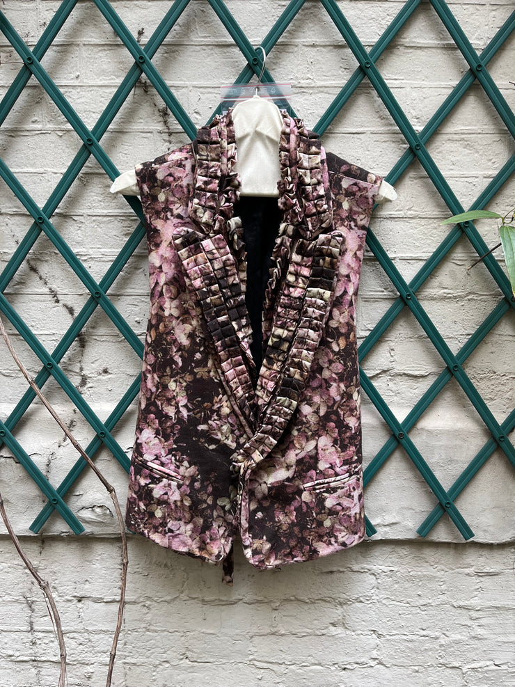 (New Arrival) ANN DEMEULEMEESTER - FW08 Hydrangea patterned wool vest with pleated lapels and back straps (runway)