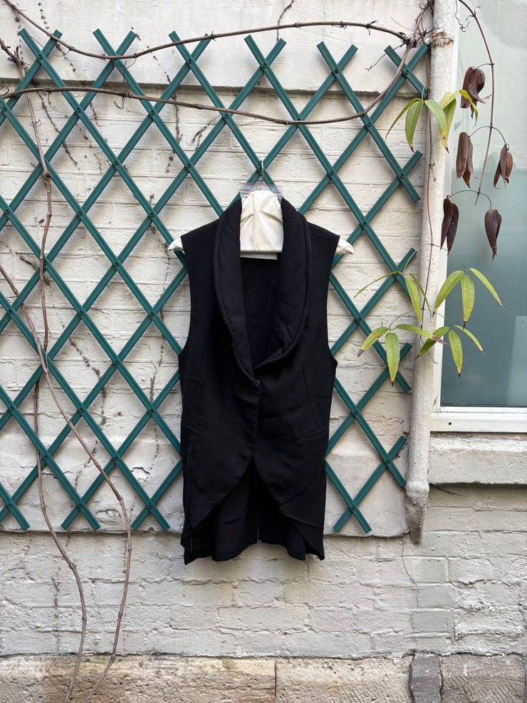 (New Arrival) ANN DEMEULEMEESTER - Fleece wool vest with padded collar and silk back