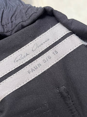 (New Arrival) RICK OWENS - SS15 « FAUN » Cotton pod shorts with notched side flaps (runway)