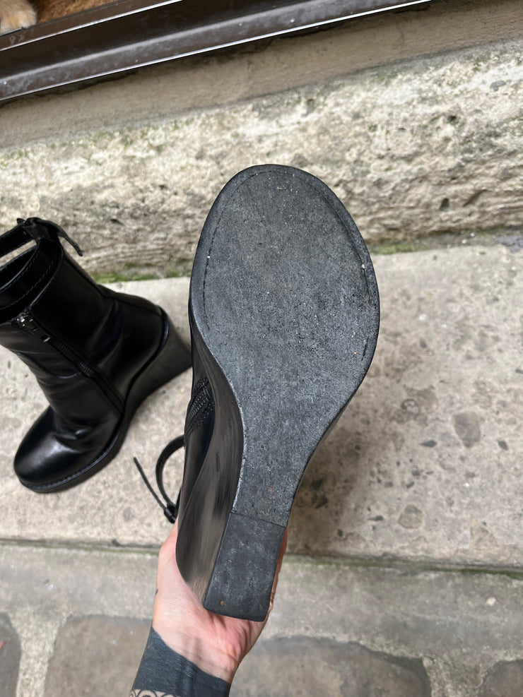 (New Arrival) ANN DEMEULEMEESTER - FW09 Calf leather wedge boots with ankle straps