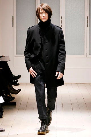 (New Arrival) YOHJI YAMAMOTO POUR HOMME - FW07 Officer wool coat with back buttoning creating a slit (runway)