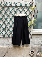 (New Arrival) YOHJI YAMAMOTO - FW06 Wool blend extra wide pleated pants with reversed waistband (runway)