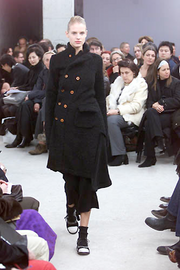 (New Arrival) COMME DES GARÇONS - FW02 Double breasted twisted wool coat