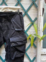 (New Arrival) JULIUS 7 - FW09 « Canon_2 protection_ism » Cotton satin slim gasmask pants