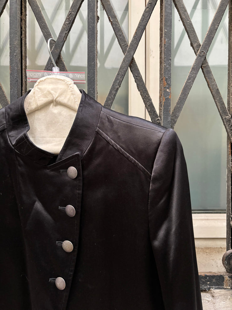 (New Arrival) ANN DEMEULEMEESTER - SS02 Silk officer jacket with decorated metal buttons (runway)