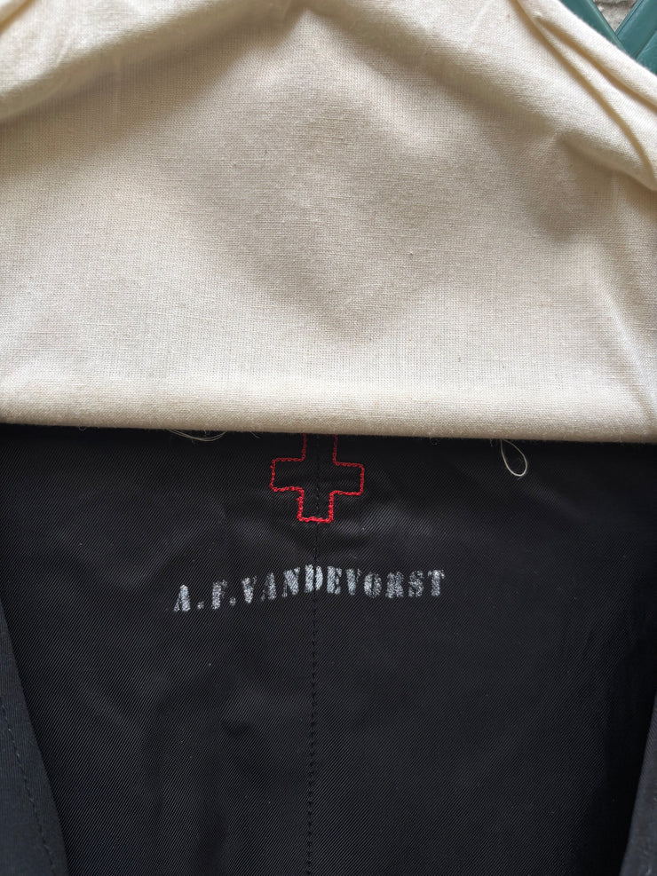 (New Arrival) A.F VANDEVORST - Lightweight vest top with front drapes