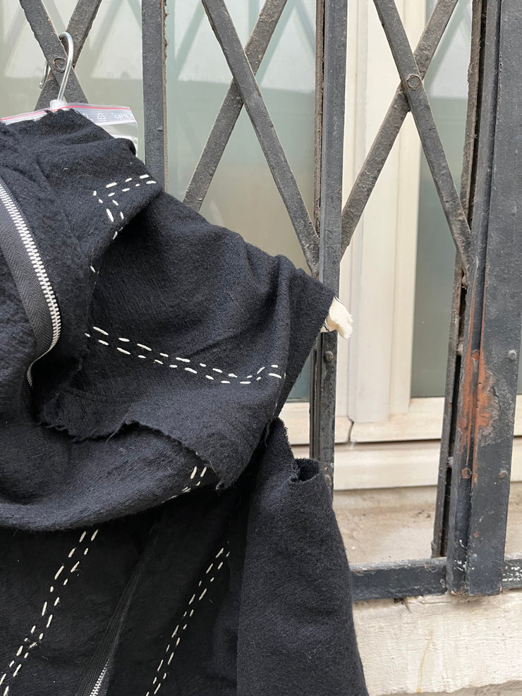 (New Arrival) COMME DES GARÇONS - FW02 Twisted felted wool jacket with contrast stitching