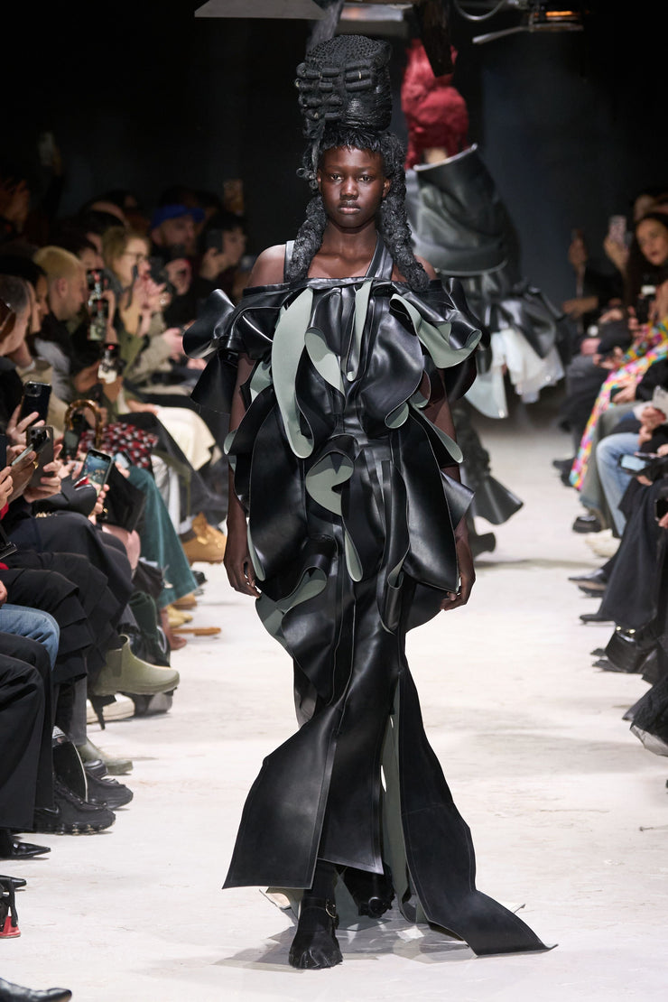 COMME DES GARÇONS - 2024 Faux leather top with voluminous front frills