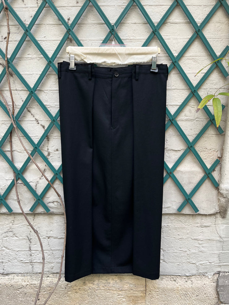 (New Arrival) YOHJI YAMAMOTO Y’S - Gabardine wool skirt with folding sides