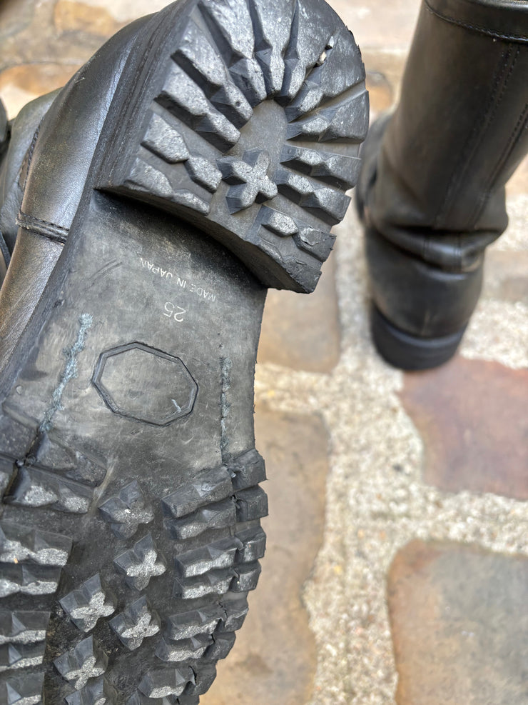 (New Arrival) ISAMU KATAYAMA BACKLASH - Shoulder leather engineer boots with notched soles