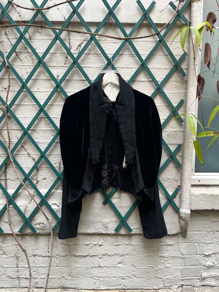 (New Arrival) COMME DES GARÇONS - FW05 « Broken Bride » Wool velvet cropped jacket with sheer panels