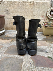 (New Arrival) ISAMU KATAYAMA BACKLASH - Shoulder leather engineer boots with notched soles