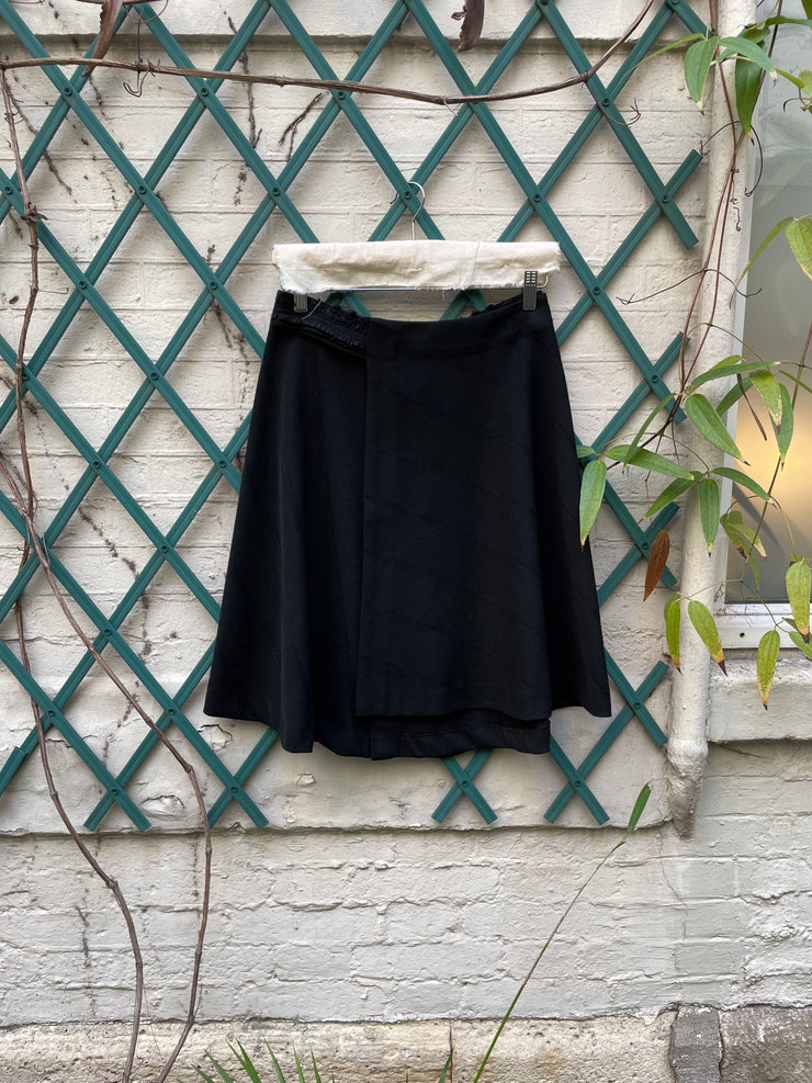 (Pre Sale) COMME DES GARCONS - FW01 Two panel wool skirt with ruffled waist