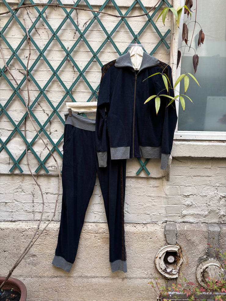 (New Arrival) SHARE SPIRIT - Velvet tracksuit (set)