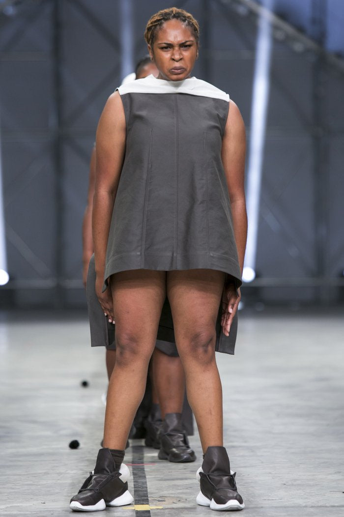 RICK OWENS - SS14 “VICIOUS” Rigid cotton sculptural tunic with pleated layered collar and side cuts (runway)