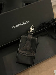 (Pre Sale) ANN DEMEULEMEESTER - Leather pouch/cart holder with a strap