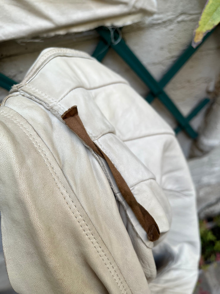 (New Arrival) RICK OWENS - FW05 "MOOG" Cream lamb leather jacket with back pleats and elongated sleeves (runway)