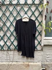 (New Arrival) YOHJI YAMAMOTO REGULATION - SS18 Cotton blend elongated tee with buttoning details