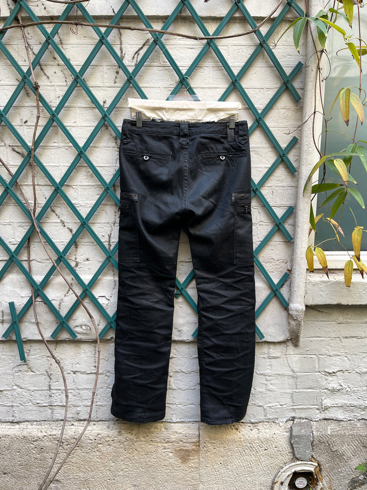 (New Arrival) ISAMU KATAYAMA BACKLASH - Waxed cargo pants with zippers