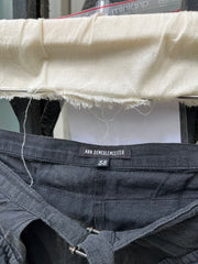 (New Arrival) ANN DEMEULEMEESTER - SS04 Cotton skirt with parachute pockets (runway)