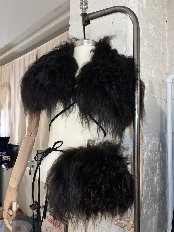 UDO EDLING - Fur collar made of goat from Transilvania (big size)