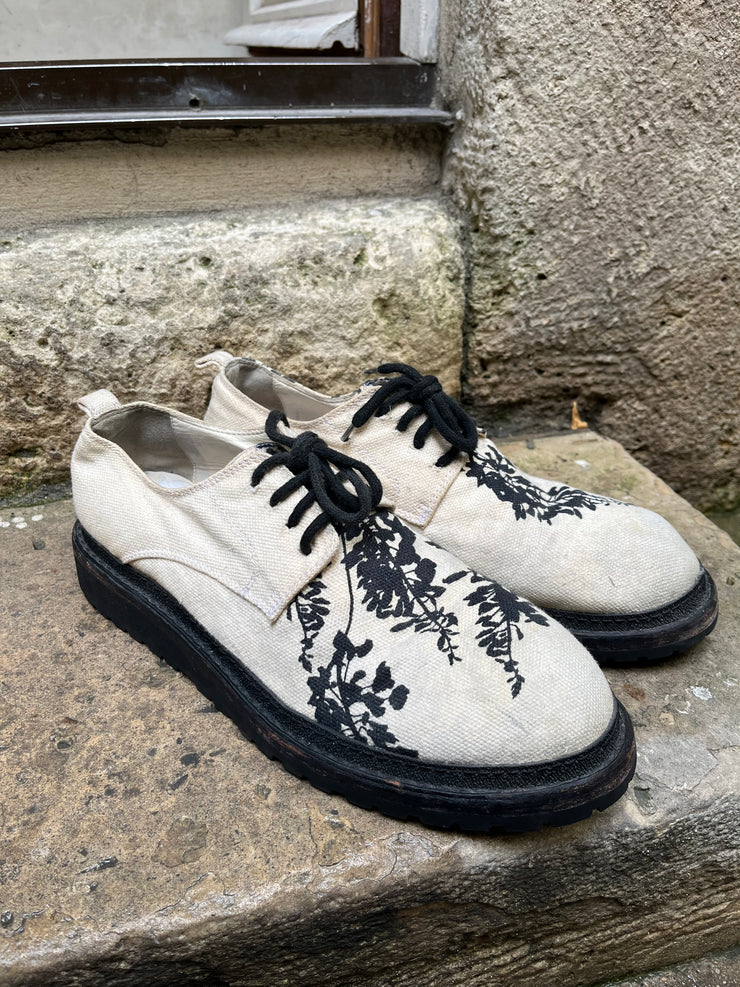 (New Arrival) ANN DEMEULEMEESTER - SS14 Vine pattern canvas shoes with notched sole (runway)