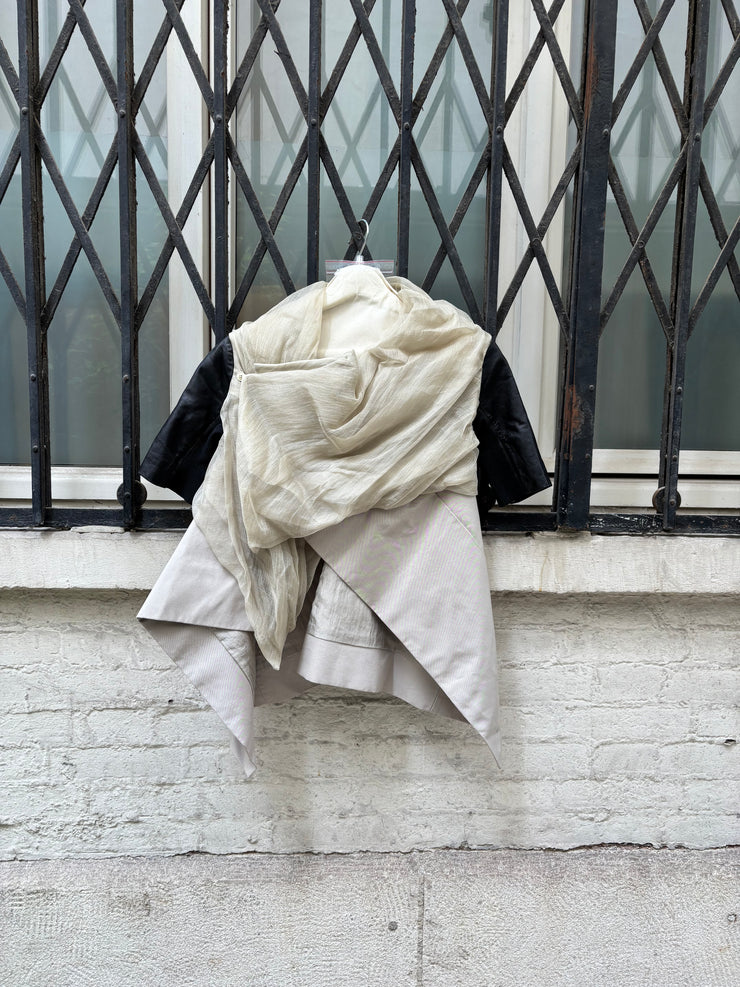 (New Arrival) RICK OWENS - SS11 « Anthem » Cropped jacket with lamb leather sleeves and crumpled silk top layer (runway)