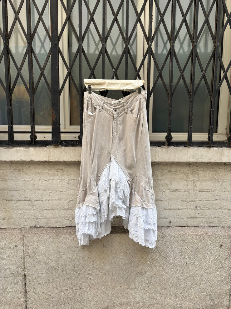 (New Arrival) JUNYA WATANABE - SS09 Linen siren skirt with layered lace details