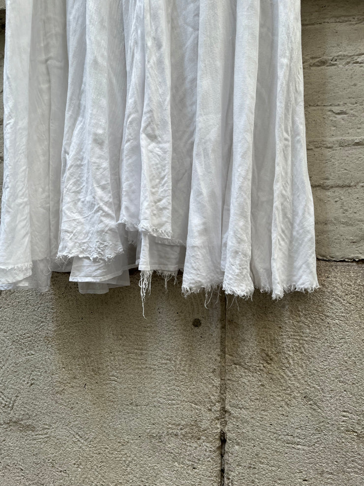 (New Arrival) YOHJI YAMAMOTO - FW22 Long cotton skirt with pocket detail (runway)