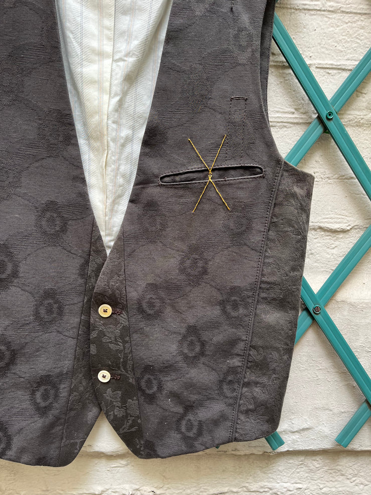 (New Arrival) ANN DEMEULEMEESTER - SS12 Patterned cotton vest with chest darts (runway)