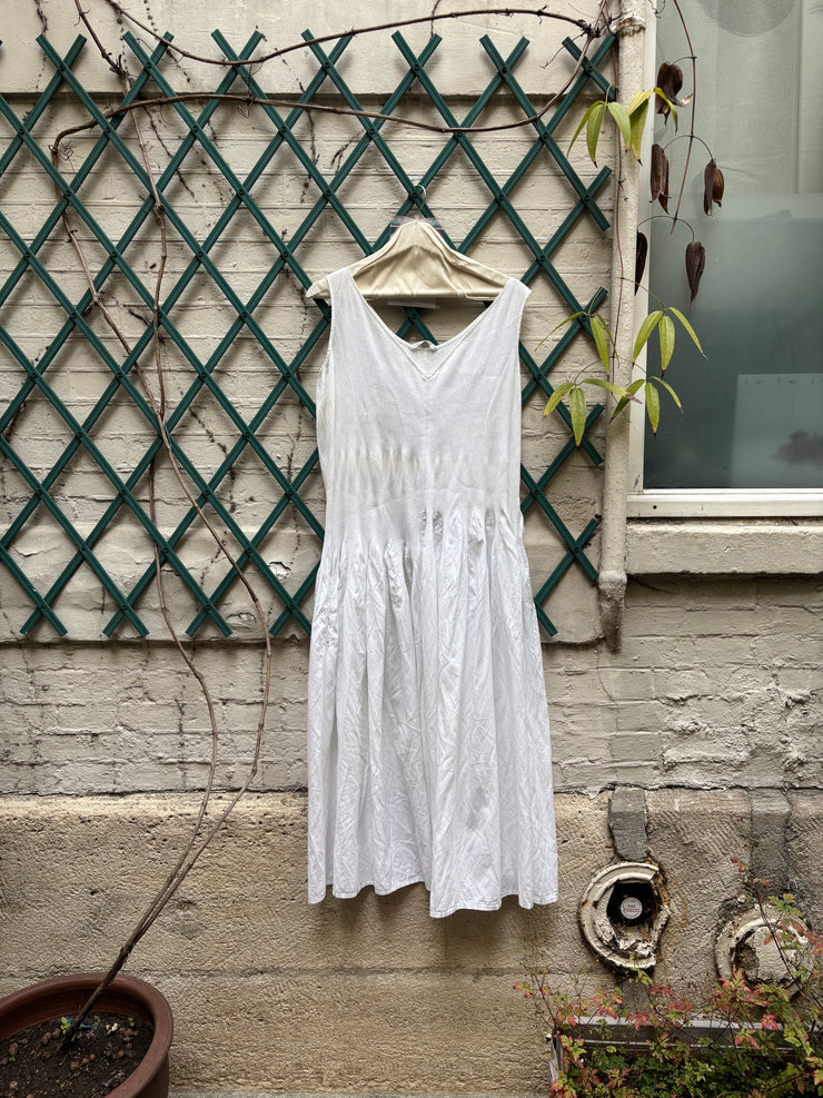 (New Arrival) YOHJI YAMAMOTO -  SS10 Long cotton dress with pleated details and pockets